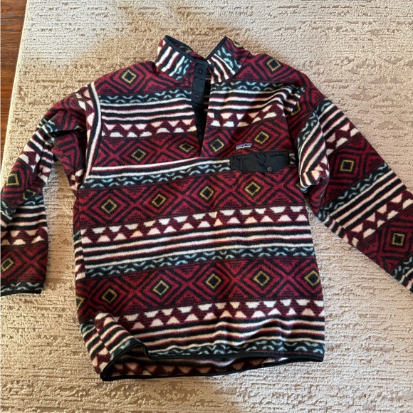 Patagonia Other - Patagonia Synchilla Fleece with Red and Gray Tones